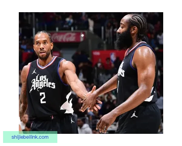 费城76人逆转战胜犹他爵士 四分险胜收获关键胜利